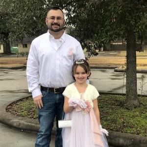 Meet your Posher, Troy